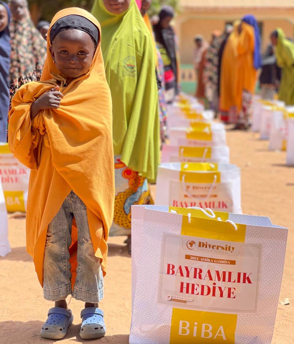 Afrika Bayramlık Bağışı